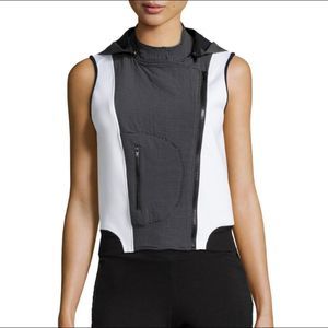 X Gottex size XS white/gray scuba material hooded vest